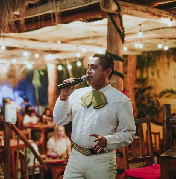 🎵 Armando Ferral (Latin) @ La Perla Pixan on Wednesday, February 18, 2026 - Music Events Calendar 📍 Playa del Carmen